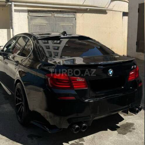BMW 528 2012, 322,000 km - 2.0 l - Salyan