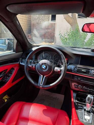BMW 528 2012, 322,000 km - 2.0 l - Salyan