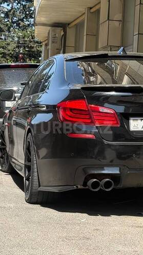 BMW 528 2012, 322,000 km - 2.0 l - Salyan