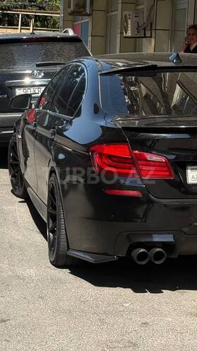 BMW 528 2012, 322,000 km - 2.0 l - Salyan