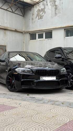 BMW 528 2012, 322,000 km - 2.0 l - Salyan
