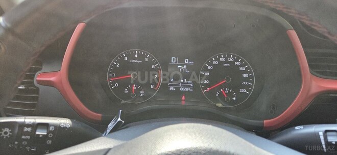 Kia Rio 2021, 80,000 km - 1.6 л - Bakı