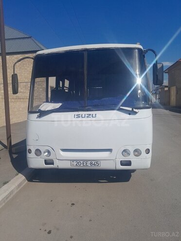 Isuzu Bogdan 2007, 450,000 km - 4.6 l - Gəncə