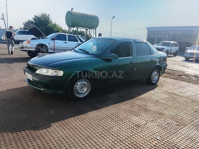 Opel Vectra 1995, 550,000 km - 1.8 l - Şəmkir