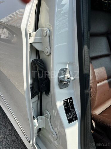 Mercedes E 220 2010, 270,000 km - 2.1 l - Bakı