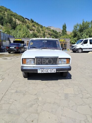 LADA (VAZ) 2107 2009, 143,688 km - 1.6 л - Yardımlı