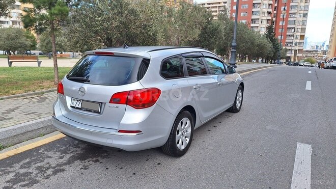 Opel Astra 2015, 216,000 km - 1.6 l - Bakı