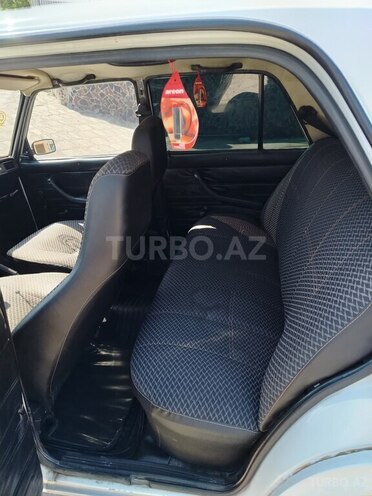 LADA (VAZ) 2107 2009, 143,688 km - 1.6 л - Yardımlı