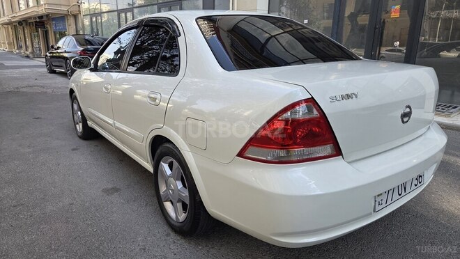 Nissan Sunny 2009, 198,000 km - 1.6 l - Bakı