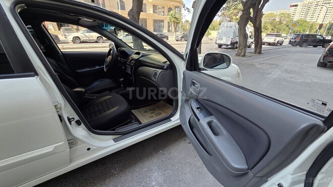 Nissan Sunny 2009, 198,000 km - 1.6 l - Bakı