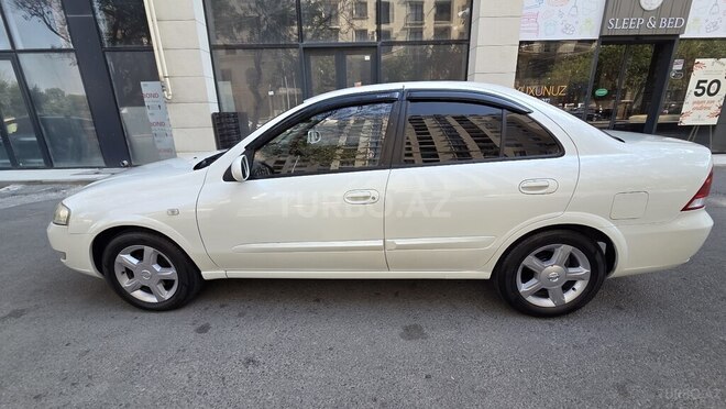 Nissan Sunny 2009, 198,000 km - 1.6 l - Bakı