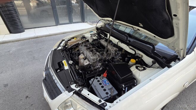 Nissan Sunny 2009, 198,000 km - 1.6 l - Bakı
