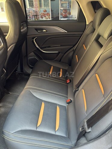 Bestune T77 2025, 77,000 km - 1.5 l - Bakı