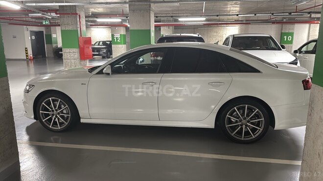 Audi A6 2015, 250,000 km - 2.0 l - Bakı