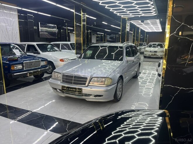 Mercedes C 220 2000, 490,405 km - 2.2 l - Sumqayıt
