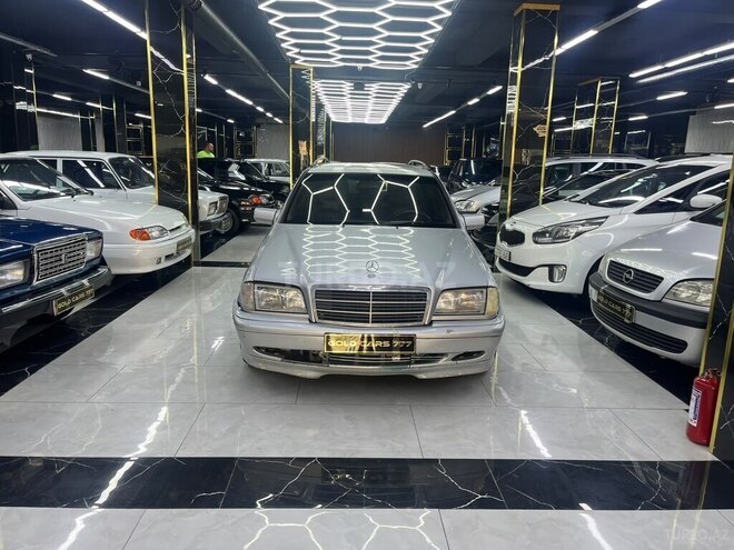 Mercedes C 220 2000, 490,405 km - 2.2 l - Sumqayıt