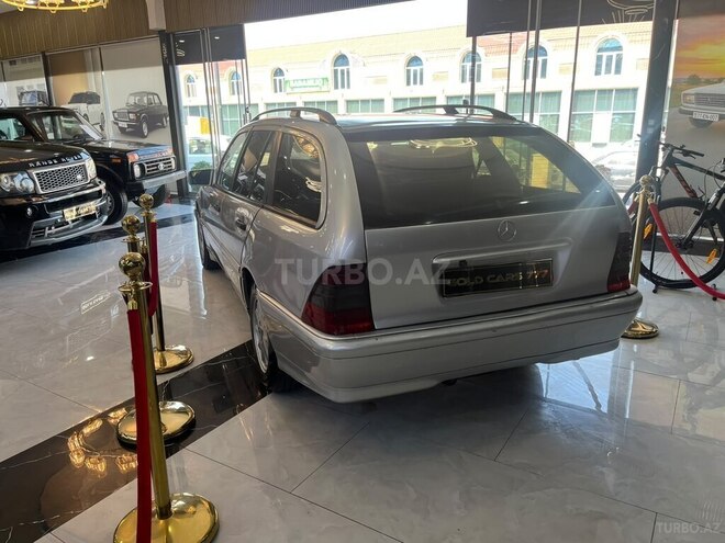 Mercedes C 220 2000, 490,405 km - 2.2 l - Sumqayıt