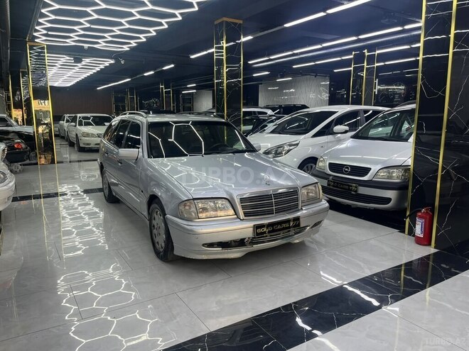 Mercedes C 220 2000, 490,405 km - 2.2 l - Sumqayıt