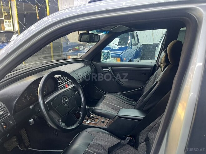 Mercedes C 220 2000, 490,405 km - 2.2 l - Sumqayıt