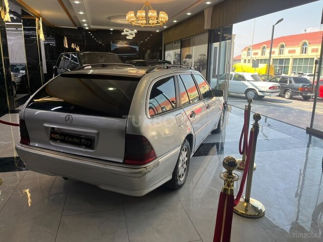 Mercedes C 220 2000, 490,405 km - 2.2 l - Sumqayıt