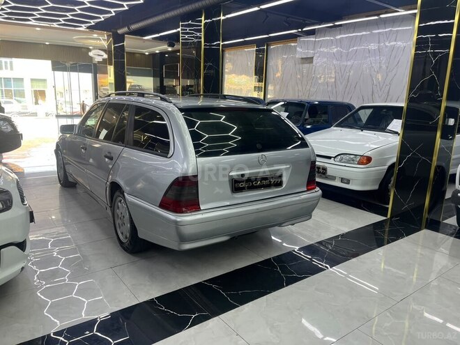 Mercedes C 220 2000, 490,405 km - 2.2 l - Sumqayıt