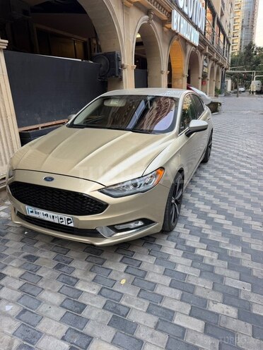 Ford Fusion (North America) 2019, 330,000 km - 1.5 l - Bakı