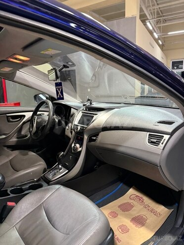 Hyundai Elantra 2011, 273,588 km - 1.8 л - Sumqayıt