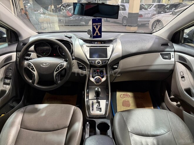 Hyundai Elantra 2011, 273,588 km - 1.8 л - Sumqayıt