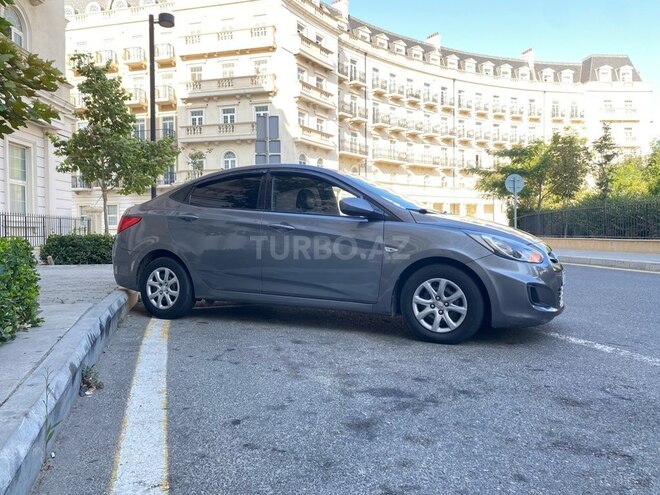 Hyundai Accent 2014, 176,547 km - 1.6 l - Bakı