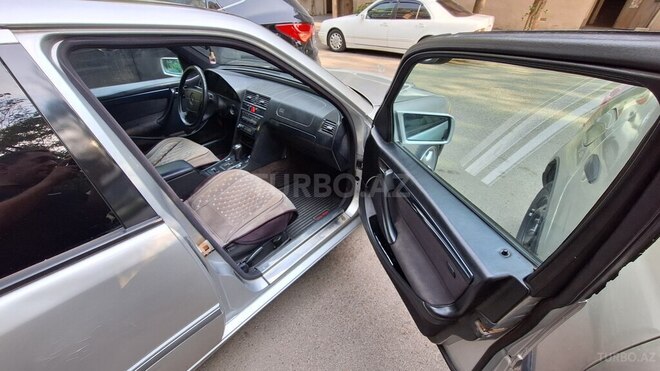 Mercedes C 220 1998, 686,000 km - 2.2 l - Bakı