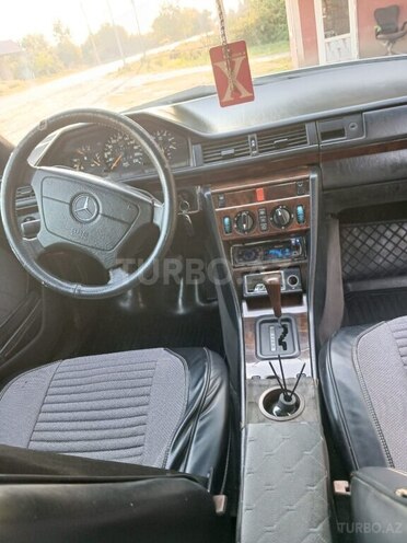 Mercedes 250 D 1994, 369,085 km - 2.5 l - Sabirabad