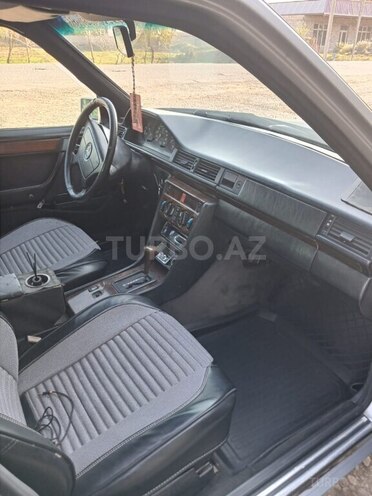 Mercedes 250 D 1994, 369,085 km - 2.5 l - Sabirabad