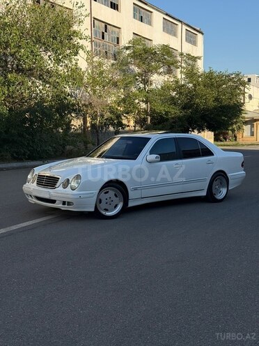 Mercedes E 240 2001, 350,000 km - 2.4 l - Bakı