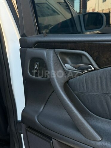 Mercedes E 240 2001, 350,000 km - 2.4 l - Bakı