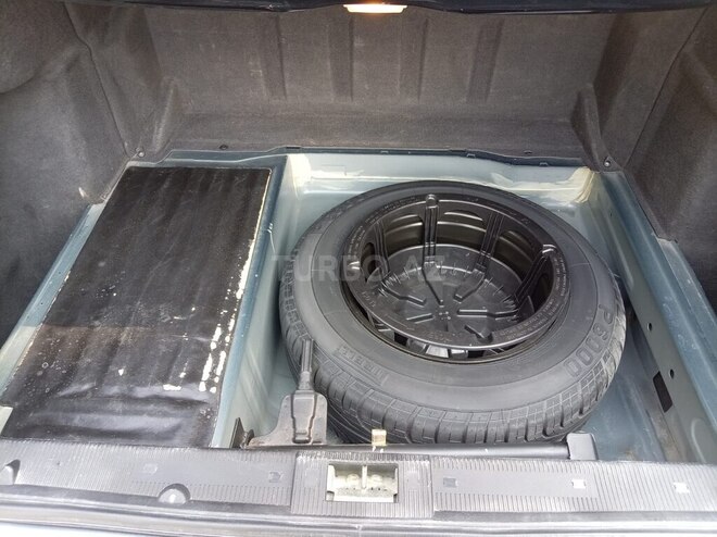 Mercedes E 240 1998, 263,000 km - 2.4 l - Bakı