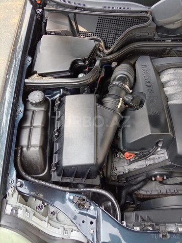 Mercedes E 240 1998, 263,000 km - 2.4 l - Bakı