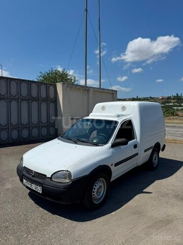 Opel Combo 2000, 400,000 km - 1.7 l - Quba
