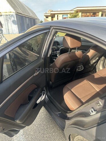 Hyundai Elantra 2020, 165,000 km - 2.0 l - Bakı