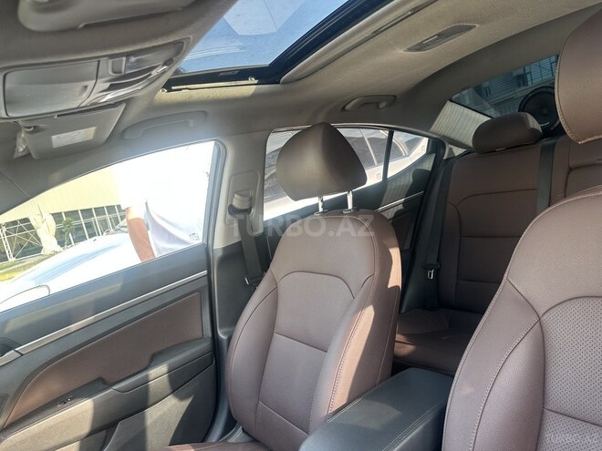 Hyundai Elantra 2020, 165,000 km - 2.0 l - Bakı