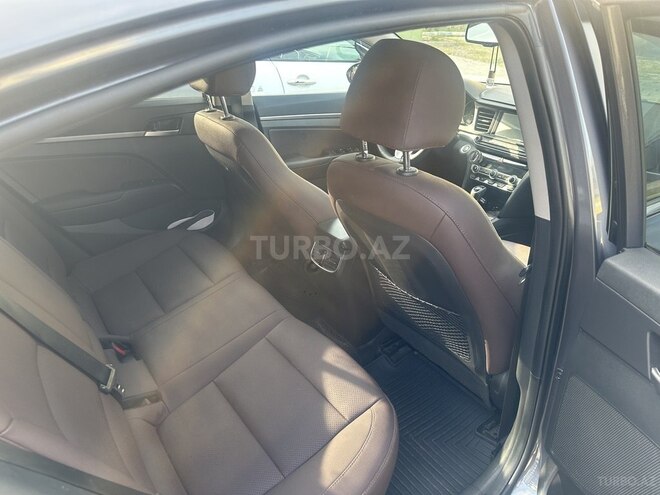 Hyundai Elantra 2020, 165,000 km - 2.0 l - Bakı