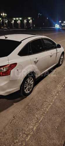 Ford Focus 2014, 300,000 km - 1.6 л - Gəncə