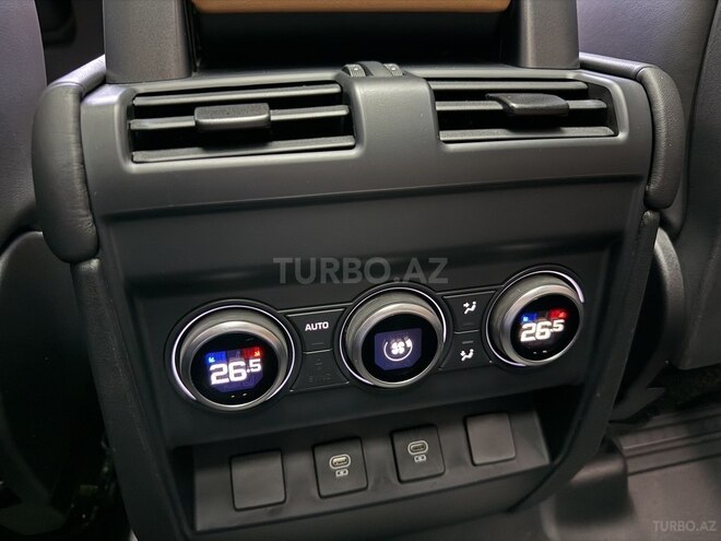 Land Rover Defender 2022, 39,700 km - 3.0 l - Bakı