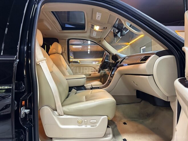 Cadillac Escalade 2008, 201,200 km - 6.2 l - Bakı