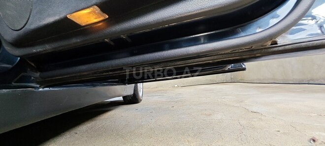 Mercedes E 220 1999, 600,000 km - 2.2 l - Qazax