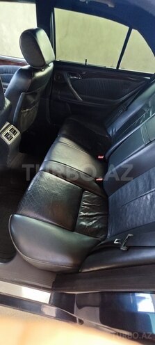 Mercedes E 220 1999, 600,000 km - 2.2 l - Qazax