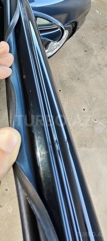 Mercedes E 220 1999, 600,000 km - 2.2 l - Qazax