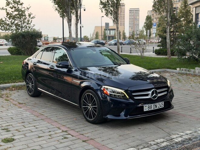 Mercedes C 300 2020, 70,000 km - 2.0 l - Bakı
