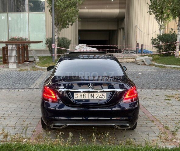 Mercedes C 300 2020, 70,000 km - 2.0 l - Bakı