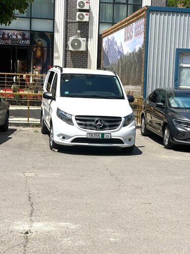 Mercedes Vito 2015, 187,750 km - 2.1 l - Bakı