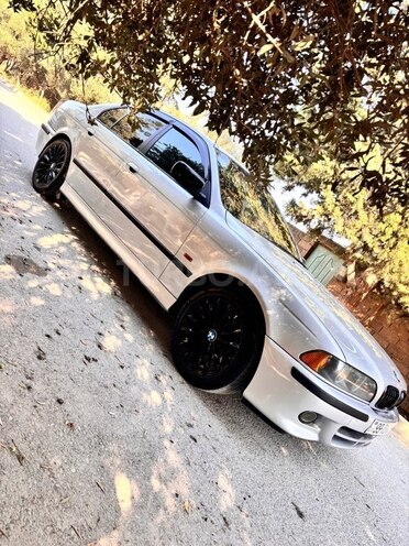 BMW 525 2000, 370,000 km - 2.5 л - Bakı